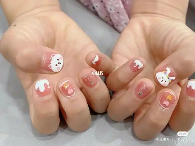 儿童美甲
