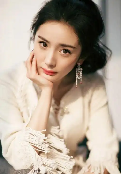 颜值出众内心强大的四大星座女(气质好颜值高让男人念念不忘的三大