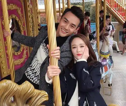 王凯女朋友竟是她,但是长得好像马蓉,我瞎了?