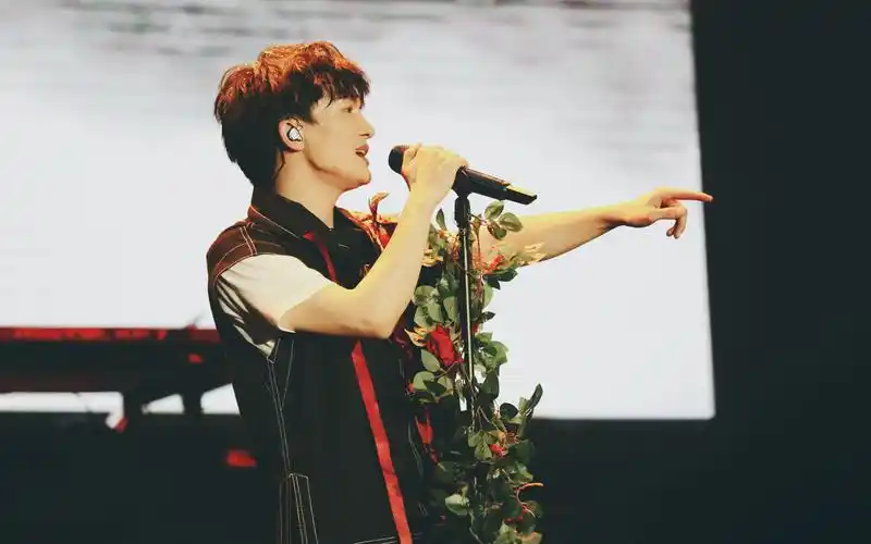 【周深】20191214 演唱会《血腥爱情故事》丨"c-929星球"巡回演唱会