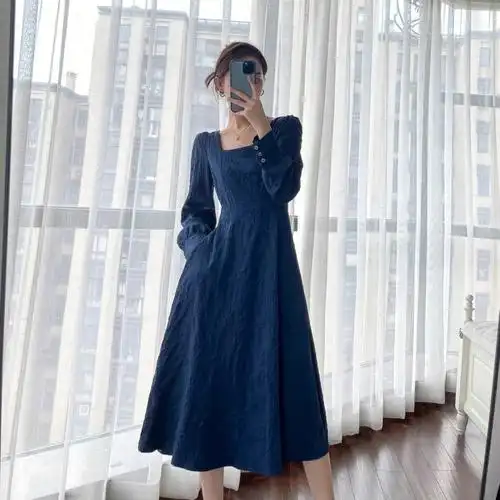 感觉这裙子不错,日常穿也挺好的