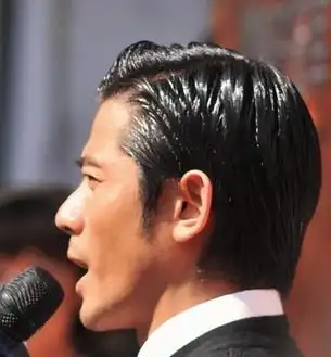 我是短发想梳油头,就是我贴的图片的那种大背头,用发蜡完全没用,啫喱