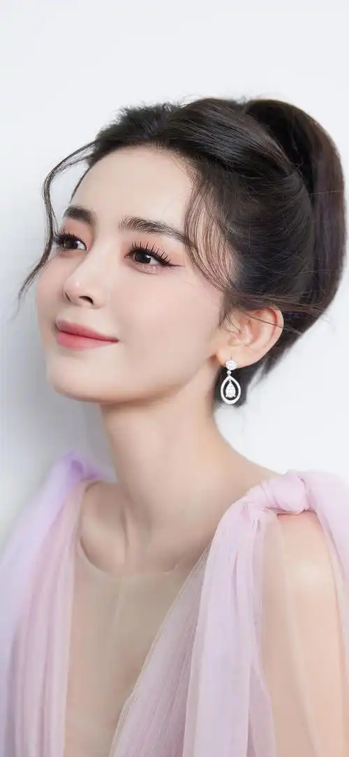 这组古力娜扎礼服壁纸太赞了__财经头条