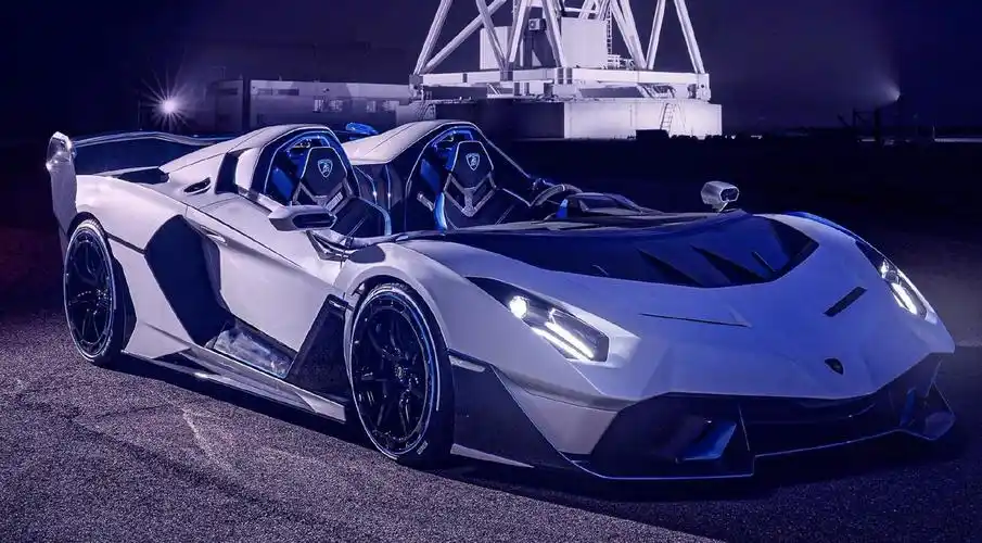 公牛的气势兰博基尼squadracorse气势汹汹