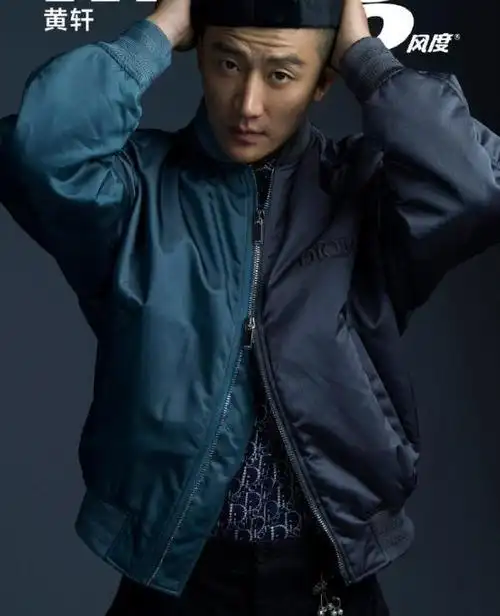 黄轩寸头造型演绎硬汉风,秋季大片来袭,时尚与复古并存_高清图集_新浪