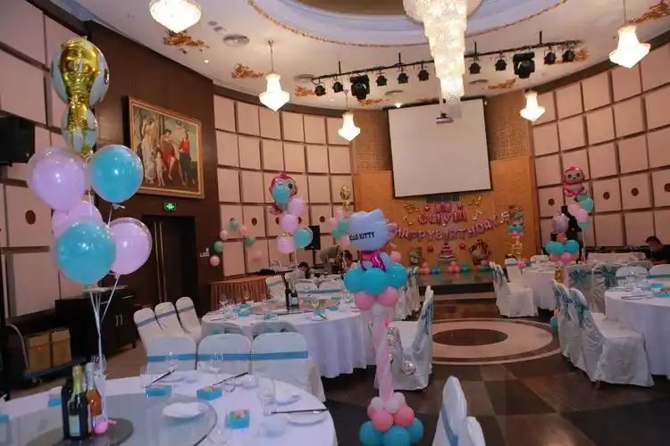 娜娜小朋友的生日宴会