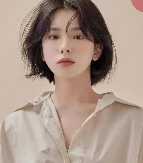 热门短发推荐,今年剪短就选这几款!_cut_发型_wendy