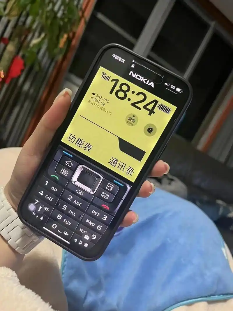 14promax手机壁纸 诺基亚壁纸 是时候买个诺基亚手机壳配配我这个壁纸