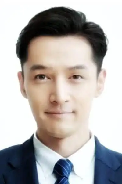 男星证件照,躲过了王俊凯的厌世脸,看到图5:请收下我的膝盖