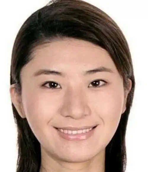 女明星证件照:景甜和张靓颖真实_网易订阅