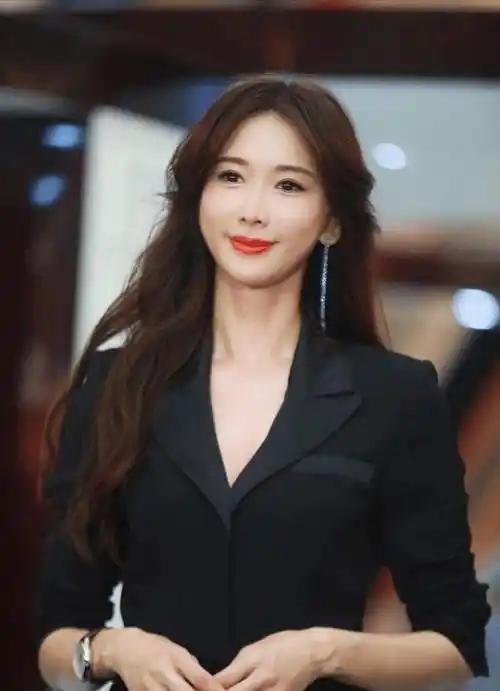 原创身高超175的10位女星个个卓立鸡群不用抠抠缩缩谎报身高