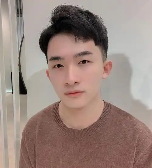 30岁以下的男生,剪这6款发型超好看,阳光又帅气