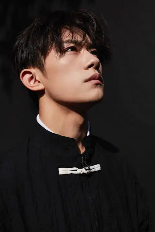 易烊千玺 - 堆糖,美图壁纸兴趣社区