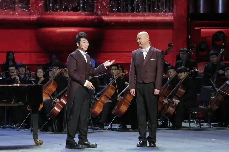 郭冬临弹坏郎朗钢琴辽视春晚节目躺枪惨变史上最贵小品