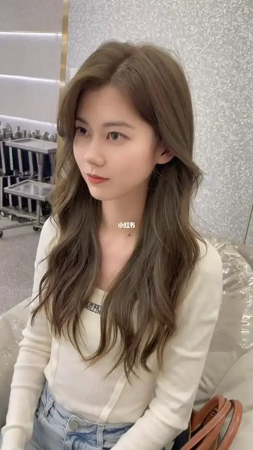 显白又不用漂的青木亚麻色