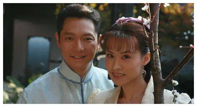 谢祖武跟前女友岳翎拍哑巴新娘妻子抱着儿子去查岗结果