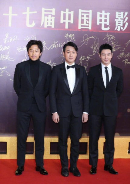 男明星身高180黄晓明张杰被质疑合影173苏有朋暴露真相