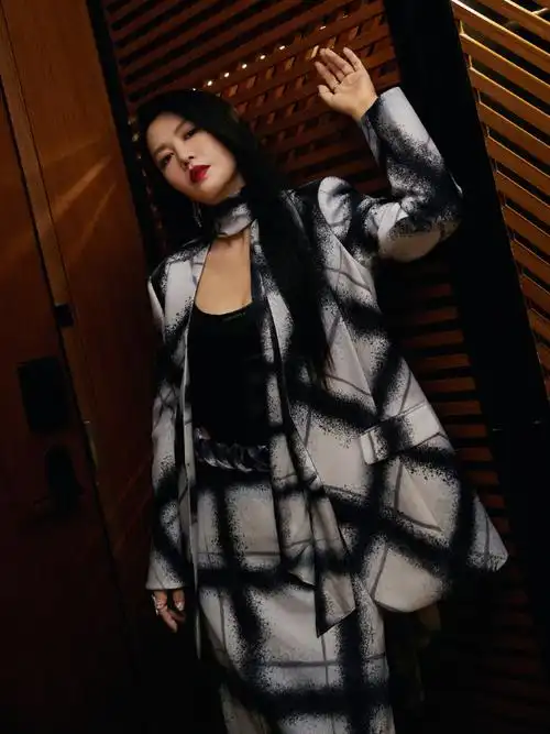 yirantian press##yirantian##谭维维