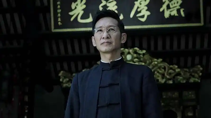 对话王劲松:看到大家被角色欺骗后,我会偷着乐