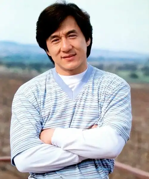 林凤娇个人资料(女星林凤娇:嫁给成龙40年,为何烦恼多于幸福?