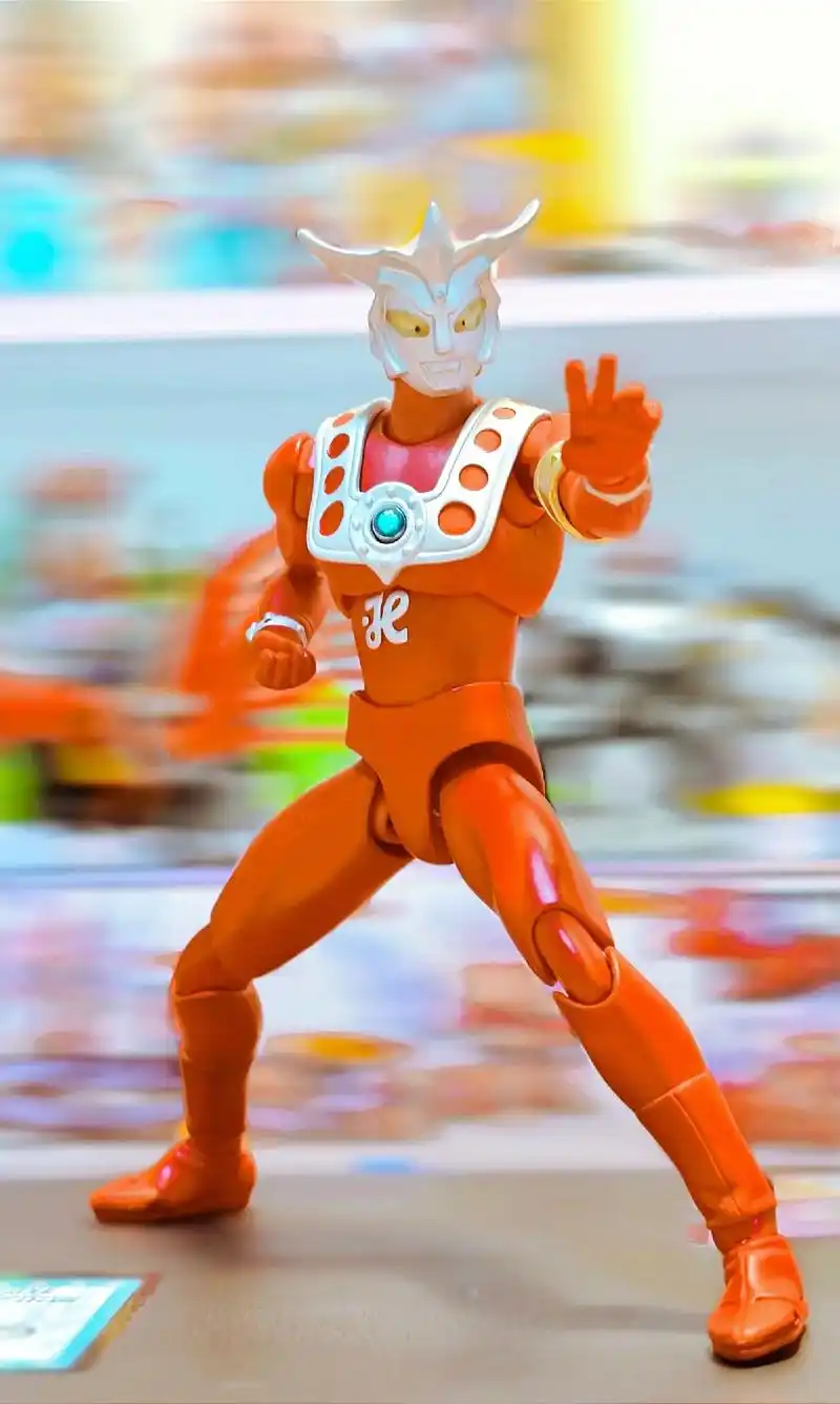 奥特曼 #手办模型 雷欧奥特曼act 一直都放在柜子里,今 - 抖音