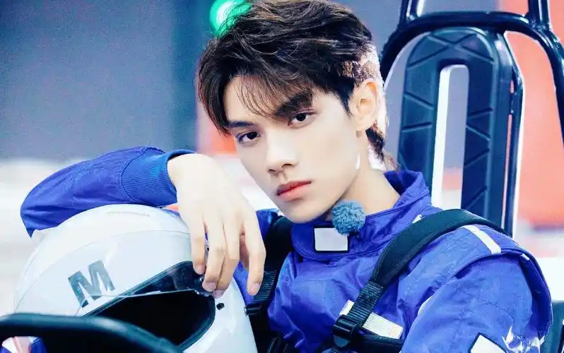 【剧情向混剪】 如果用《头文字d》的方式认识段星星