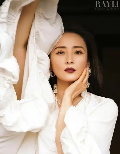 蒋勤勤|一切都是最好的安排|演员|晓明|凯特·布兰切特_网易订阅