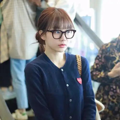 戴眼镜的女生真是太难了|圆脸|脸型|妆容|方脸|镜框_网易订阅