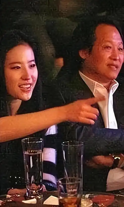 61岁的陈金飞,玩腻了就换?刘亦菲杨采钰成了过去式结局不出所料