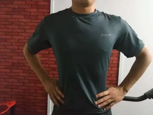 首先楼主身高是178cm,体重160斤,平时穿衣都是xxl.