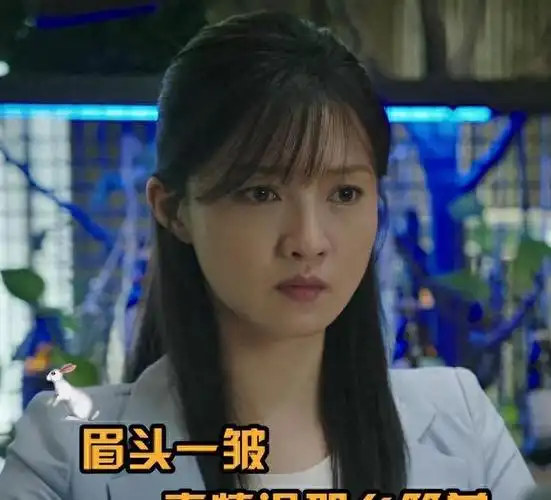 刚出道不久,她就与孙红雷合作主演了《拿什么拯救你,我的爱人》.