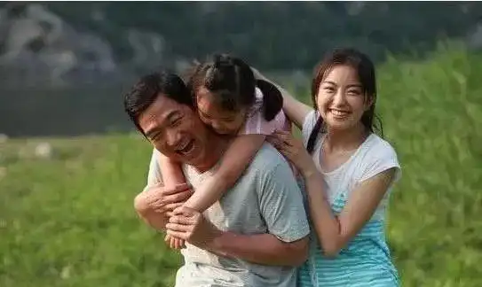 感动有时也是娱乐的抚慰品——我看《养父》|养父|电视剧|小人物_新浪