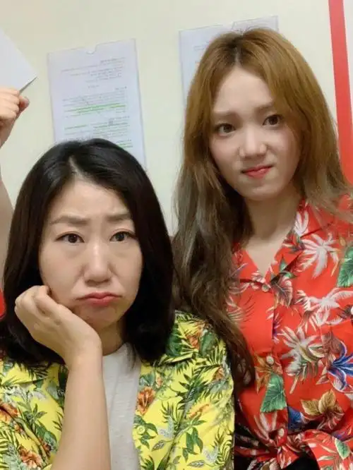 李圣经ins图片壁纸分享二