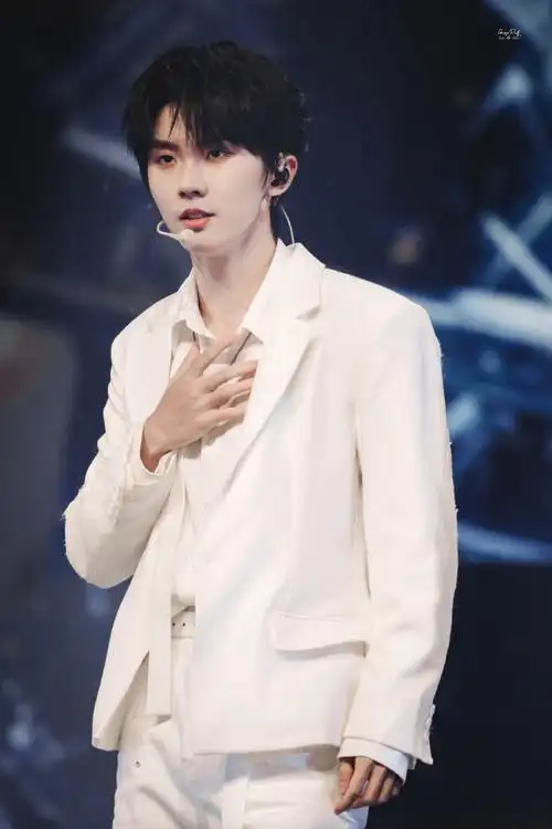 马嘉祺东方风云榜##马嘉祺楼永一