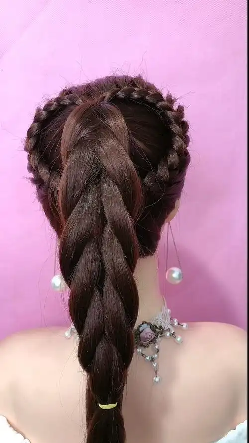 全民最火编发#教你随手扎不一样的高马尾