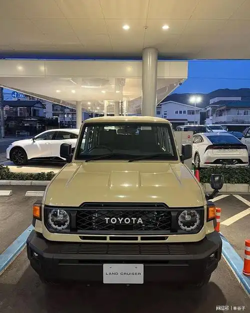 硬派作风丰田陆巡lc76 2.8柴油版|新车|越野车_网易汽车