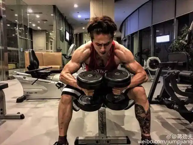 娱乐圈里的灌篮高手蒋劲夫