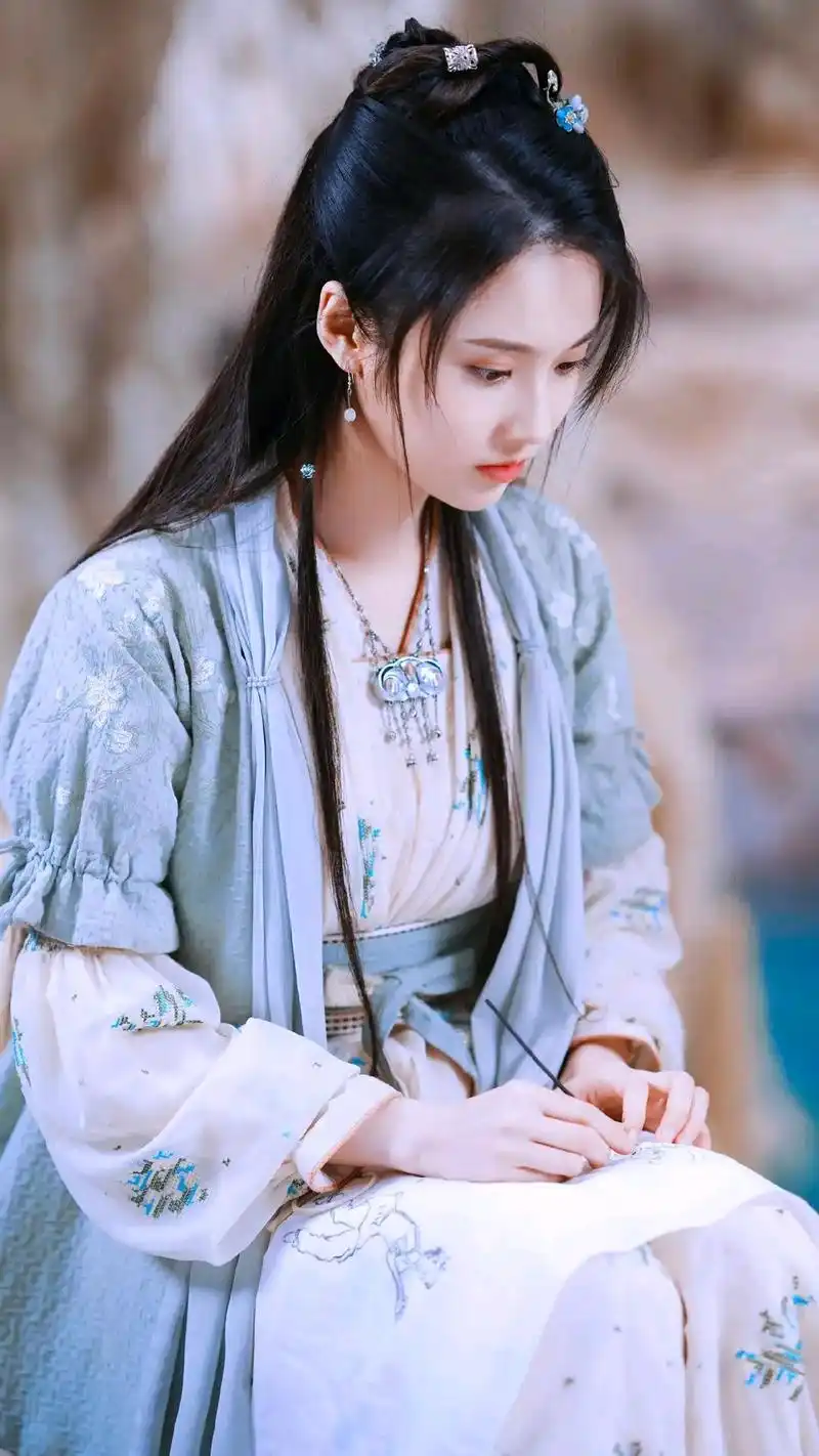 张慧雯古装造型,清秀唯美