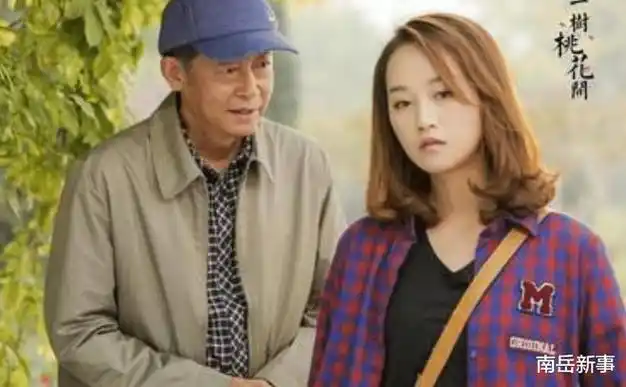 "自带苦相"的6位女星,五官凑在一起,越看越丧,真亏