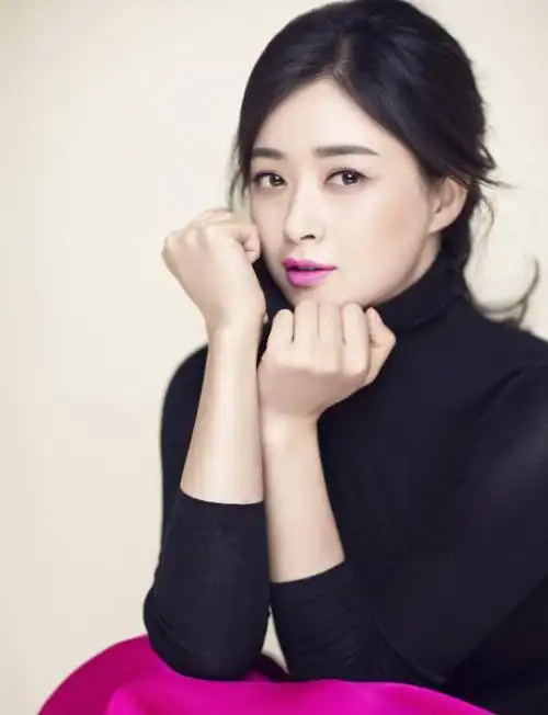 蒋欣,你可能对这个名字并不陌生,她是一位知名的演员,曾经出演过