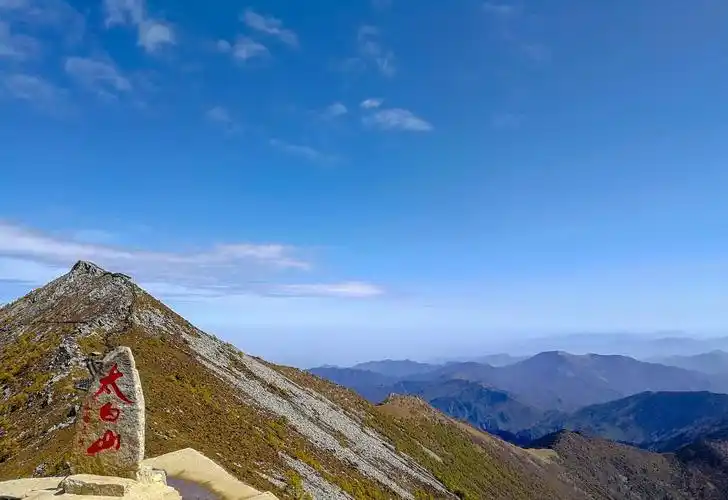 秦岭主峰"太白山"