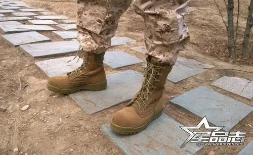 美国陆战队belleville 550st军靴评测(2):体验