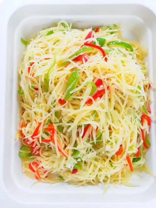 尖椒土豆丝制作人王成