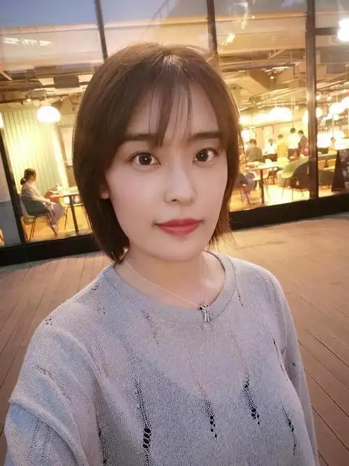 荣耀20s全面评测3200万超级夜景自拍手机