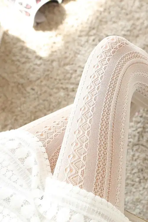 日系百搭白色镂空丝袜性感蕾丝提花显瘦复古网袜连裤袜春秋打底袜女