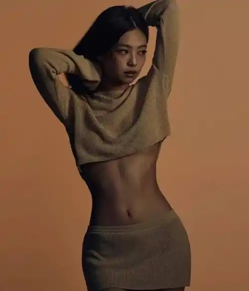 blackpink jennie 为calvin klein拍摄内衣写真,引起爆炸性反响_met
