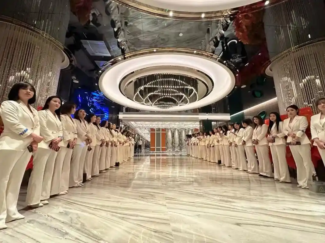 陕西61西安星悦荟商务会所 奢华商务 | 极致派对万众瞩 - 抖音