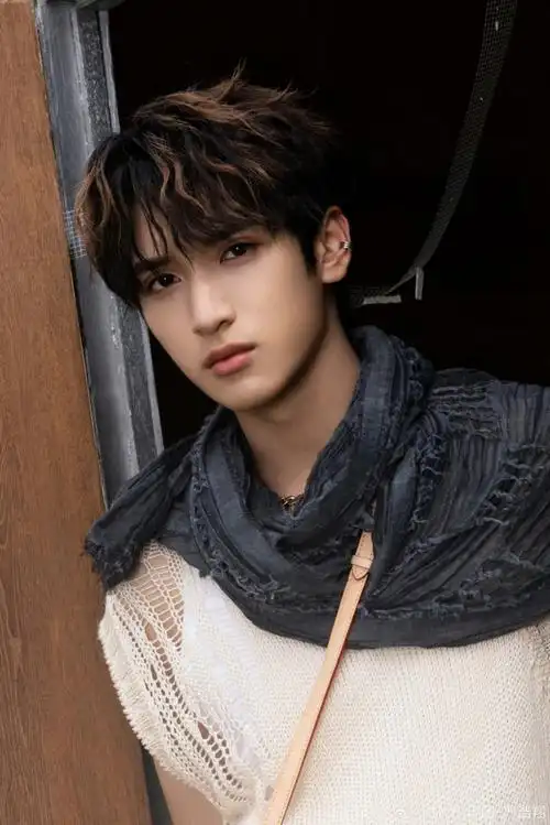 严浩翔新歌nocomplaints