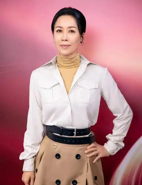 那英:和高峰在一起10年遭抛弃,带着儿子嫁富商_孟桐_时候_孩子