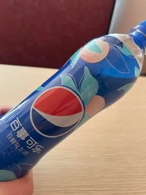 pepsi百事pepsi百事太汽可乐白桃乌龙味